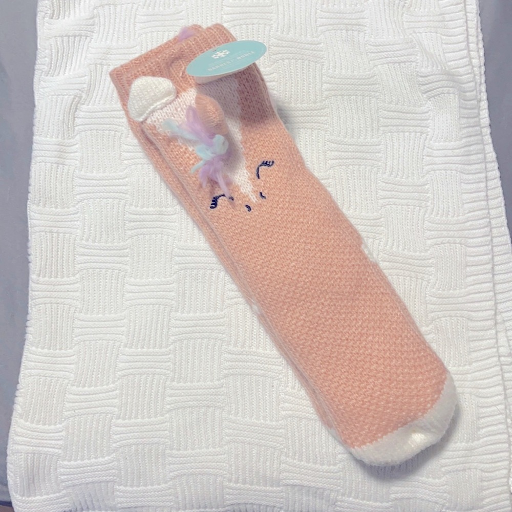 Kids reading accessory socks - pink unicorn
